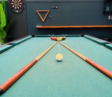 Region Hannover District House | OVERNIGHT No5 - Bungalow, Billard, Dart, Kamin