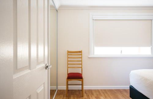 Warrenup House | Owen's Hideaway by the BnB Collection