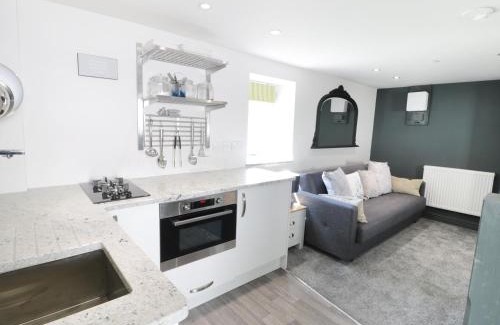 Mynytho House | Owl Cottage