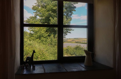 Ash Mill Cottage | OWL'S NEST, pet friendly, character holiday cottage in South Molton