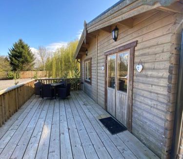 Storwood House | Owlet Lodge at Owlet Hideaway - with Hot Tub, Near York