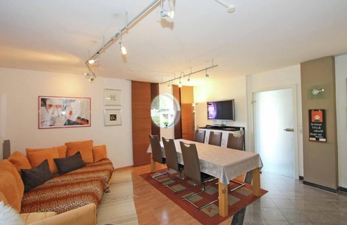 Fuegen House | OWN modern 108m² APART-house at the SCHI-u. HIKING paradise NEW: Spieljochbahn