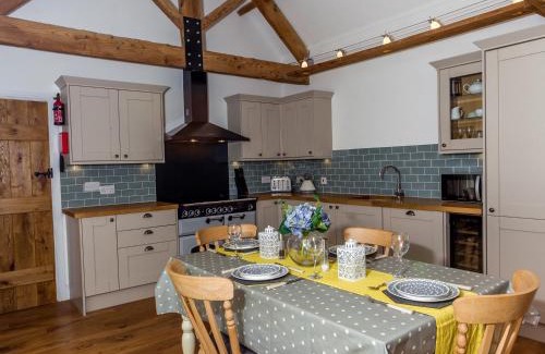 Chippenham House | Oxen Cottage Nables Farm