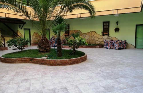 Kusadasi Apartment | Oya Family Suites