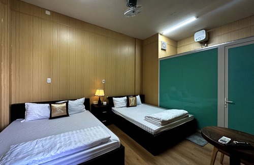 Lien Chieu Hotel | OYO 1199 Dung Quyen Hotel