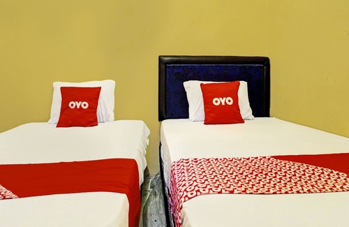 Karawang Hotel | OYO 3857 Sweet Candy 1 Syariah