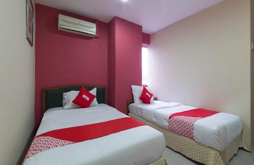 Petaling Jaya Hotel | OYO 44100 Hotel Casavilla Petaling Jaya
