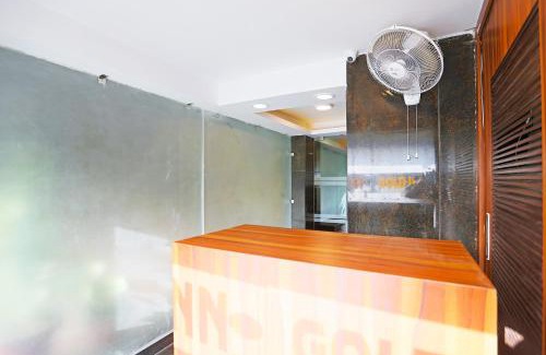 Janakpuri Hotel | OYO 62740 Gold Inn