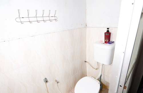 Kampung Ladang Tok Pelam Hotel | OYO 90915 Ilham Villa