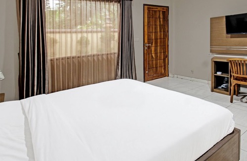 Kecamatan Janapria Hotel | OYO 91696 Kimara Homestay & Resto