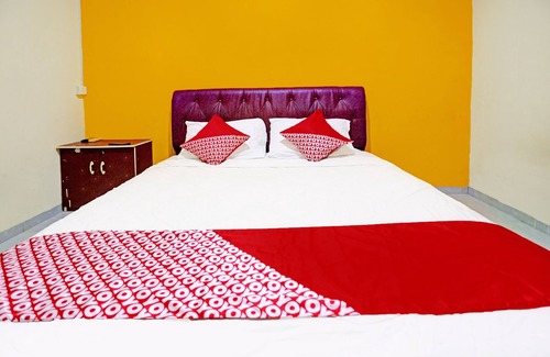 Batam Hotel | OYO 92322 Hasan House SyariahNearPelabuhan Feri Harbor Bay
