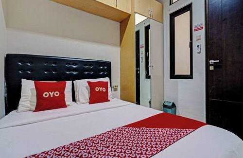 Karawang Hotel | OYO 92768 Flagship Exclusive Colombus Near Stasiun Karawang