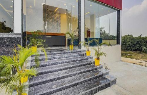 Farooq Nagar Hotel | OYO Collection O MINT PARK HOTEL