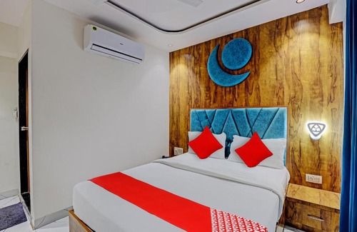Bopal Hotel | OYO Flagship Hotel Pleasant Villa