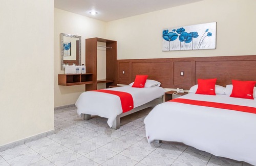 Tonala Hotel | OYO Hotel Platinium Gran Hotel,Guadalajara,ARTESANIAS TONALA