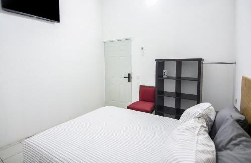 Colonia El Progreso Hotel | OYO Hotel Plaza Las Torres, Cabo San Lucas