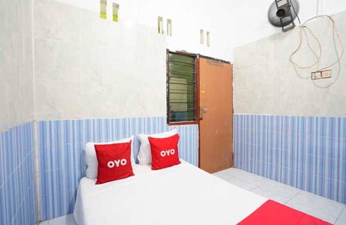 Sedati Hotel | OYO Life 93061 Kost Vicky Syariah