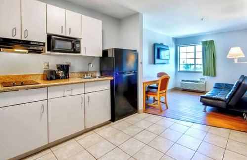 Sulphur Hotel | OYO Townhouse Sulphur, LA Extended Stay