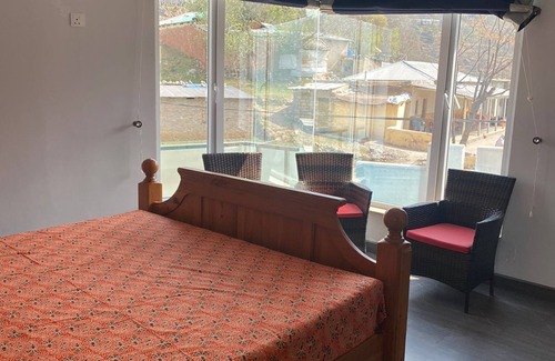 Murree House | Ozban Villa - 2 BR Unit 6 guests