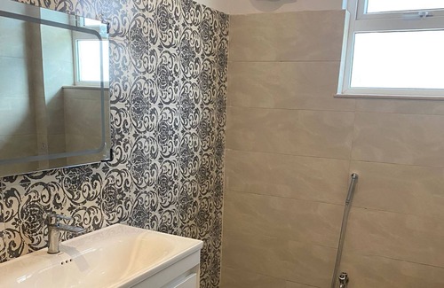 Murree House | Ozban Villa - 2 BR Unit 6 guests