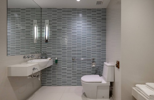 Chaweng City Center Hotel | OZO Chaweng Samui