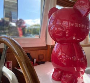 Asnieres-sur-Seine Boat Rental | Péniche Design 115m2 sur la Seine à Proximité de Paris