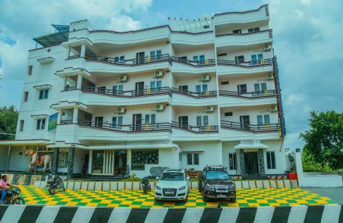 Yelagiri Hotel | P A Resort