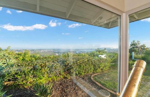 North Pacific Beach House | Pacifica Paradise by Cardo - Ocean Views!