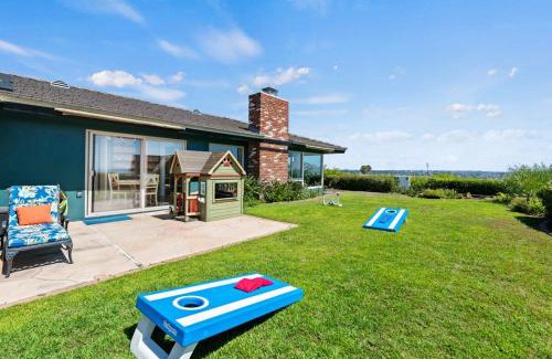 North Pacific Beach House | Pacifica Paradise by Cardo - Ocean Views!