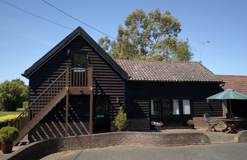 Woodbridge House | Paddock Barn ~ Short & Long term stay, pets welcome ~ Woodbridge, Framlingham ar