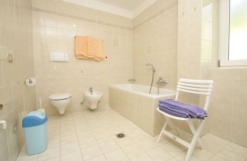 Lajen Other | Paderlafoderhof Apartment 2, Zentrale Lage mit Garage