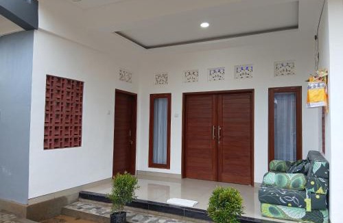 Tampaksiring Apartment | Padmasari house