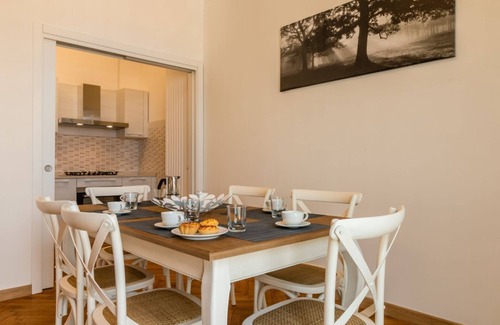 Historic Centre Apartment | PADOVA TOWER 13TH FLOOR CITY VIEW BORA