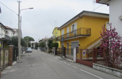 Padova Apartment | Padua Bright apartment, Free Wifi, Free Parking, 5 min from the streetcar