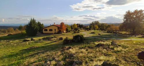 Cuacos de Yuste Apartment | Pago de Yuste - Casa Rural Apartamentos