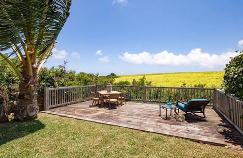 Paia House | Paia Family Cottage - Walk to everything in Paia Town