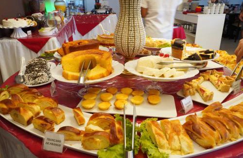 Luis Eduardo Magalhaes Hotel | Pak Suítes Hotel