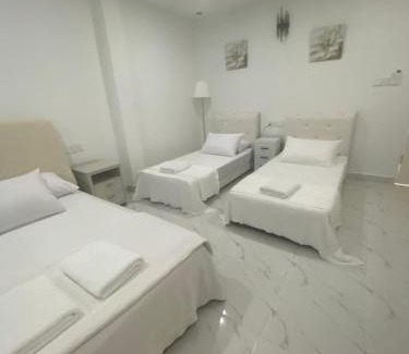 Paka Hotel | Paka Tamim Seaview Hotel