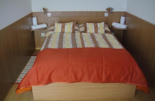 Paks House | Paks Panzió