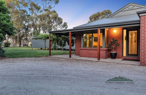 Moama House | Palamcotta Lodge Summ