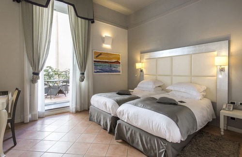 Naples City Centre Hotel | Palazzo Caracciolo Naples