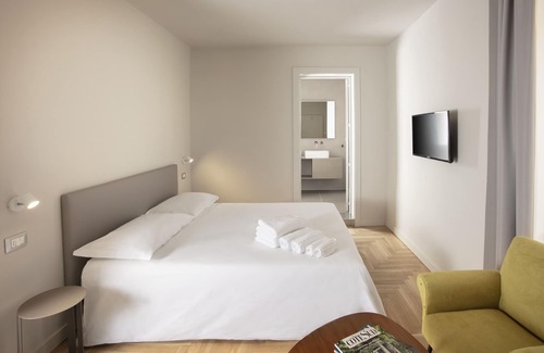 Lecce Historic Center Bed & Breakfast | Palazzo dei Tolomei, new and renovated B&B in the historic center of Lecce
