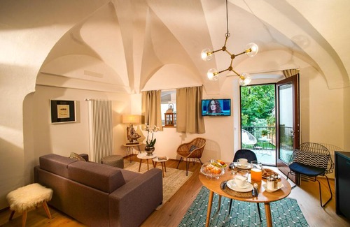 Chiavenna Apartment | Palazzo Giani