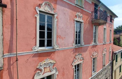 Bracelli Apartment | Palazzo Ravaschieri Apt Agrifoglio