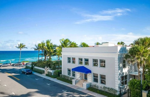 Palm Beach Apartment | Palm Beach Oceanfront Luxury Condo - Nautical