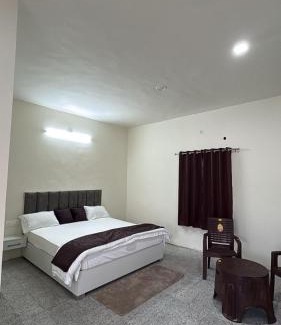 Karanpur Hotel | Palm Garden Hotel