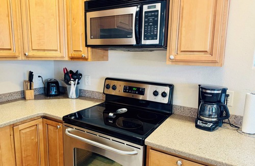 Mesquite Condo | Palm Paradise by Mesquite Vacation Rentals with Community Pool, Two Primary Suites and $510 in free daily activities