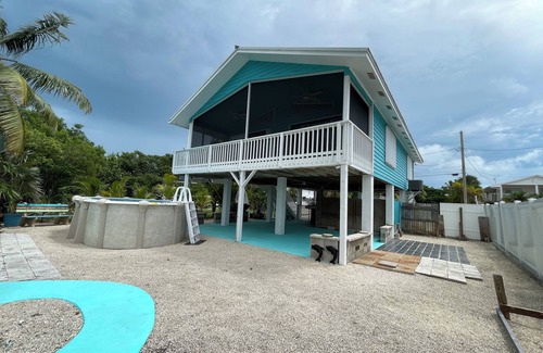 Port Pine Heights House | Palm Paradise-Charming 2 bedroom house with pool and canal access, Big Pine Key
