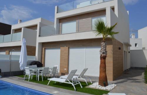 Los Imbernones House | Palmeras Gold - Moderne villa (6p) met solarium/privézwembad