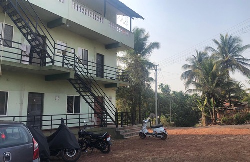 Pernem Apartment | Palms & Paradise 1BR Apartment in Goa by Homeyhuts